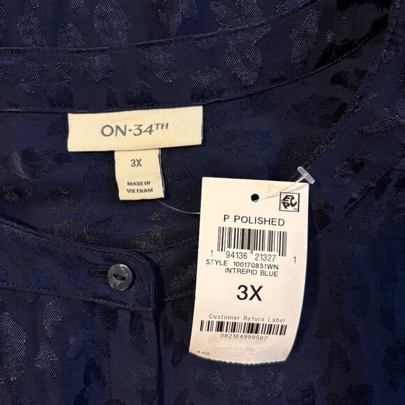 On 34th Plus Size Button Front Blue Jacquard Long Sleeved Shirt NWT - Picture 6 of 6